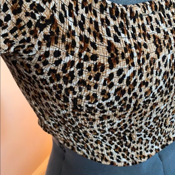 Leopard smocked crop top - Picture 5 of 6